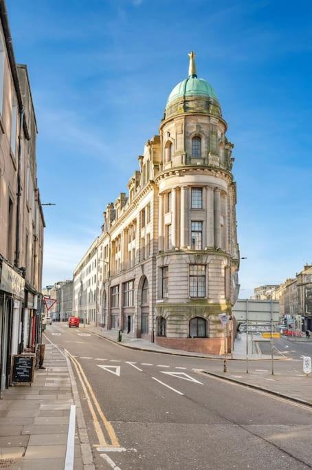 Two Bedroom Apartment-Central Edinburgh-Old Town-Licensed Exteriör bild