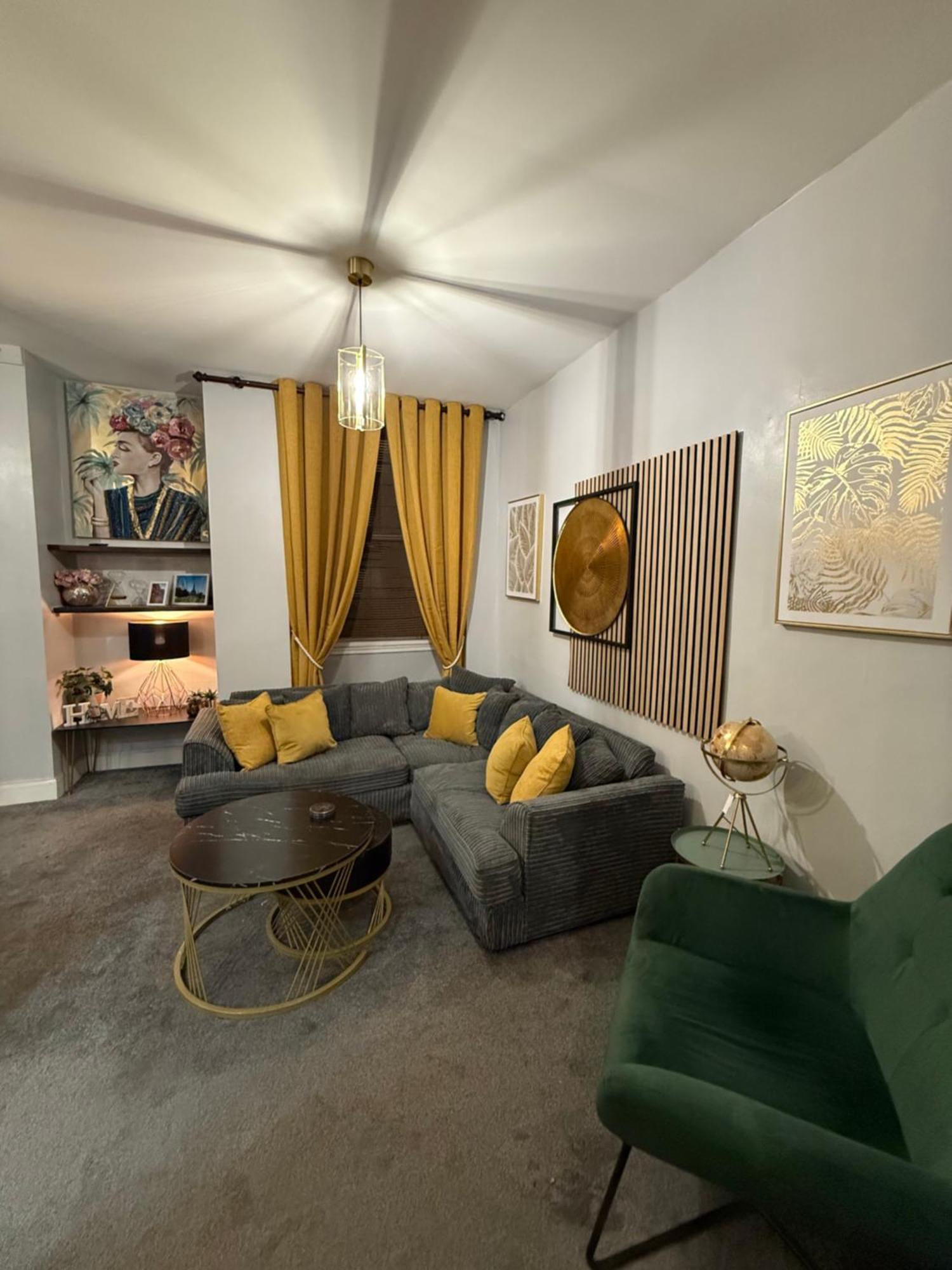 Two Bedroom Apartment-Central Edinburgh-Old Town-Licensed Exteriör bild